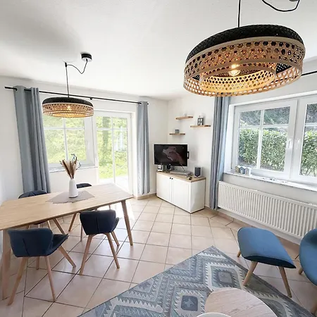 Duenenhaus In Ruhiger Lage